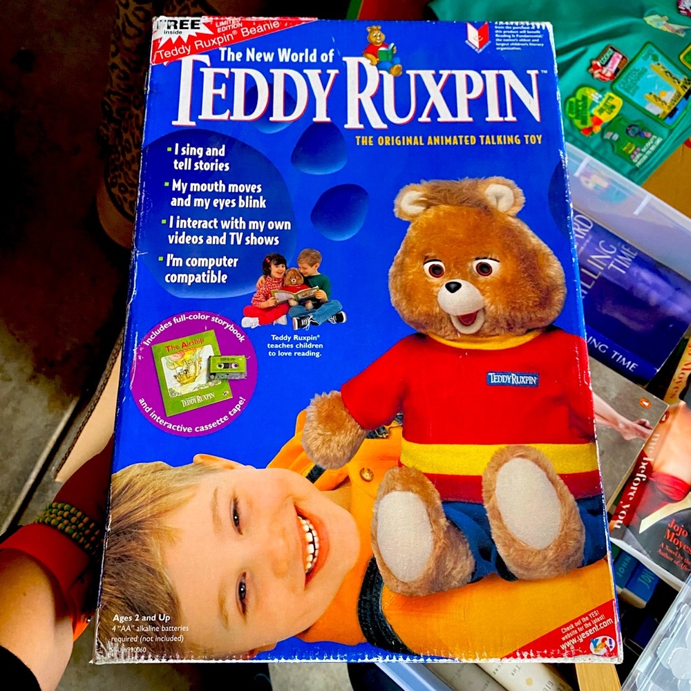 1998 Yes Entertainment Teddy Ruxpin-Brand New